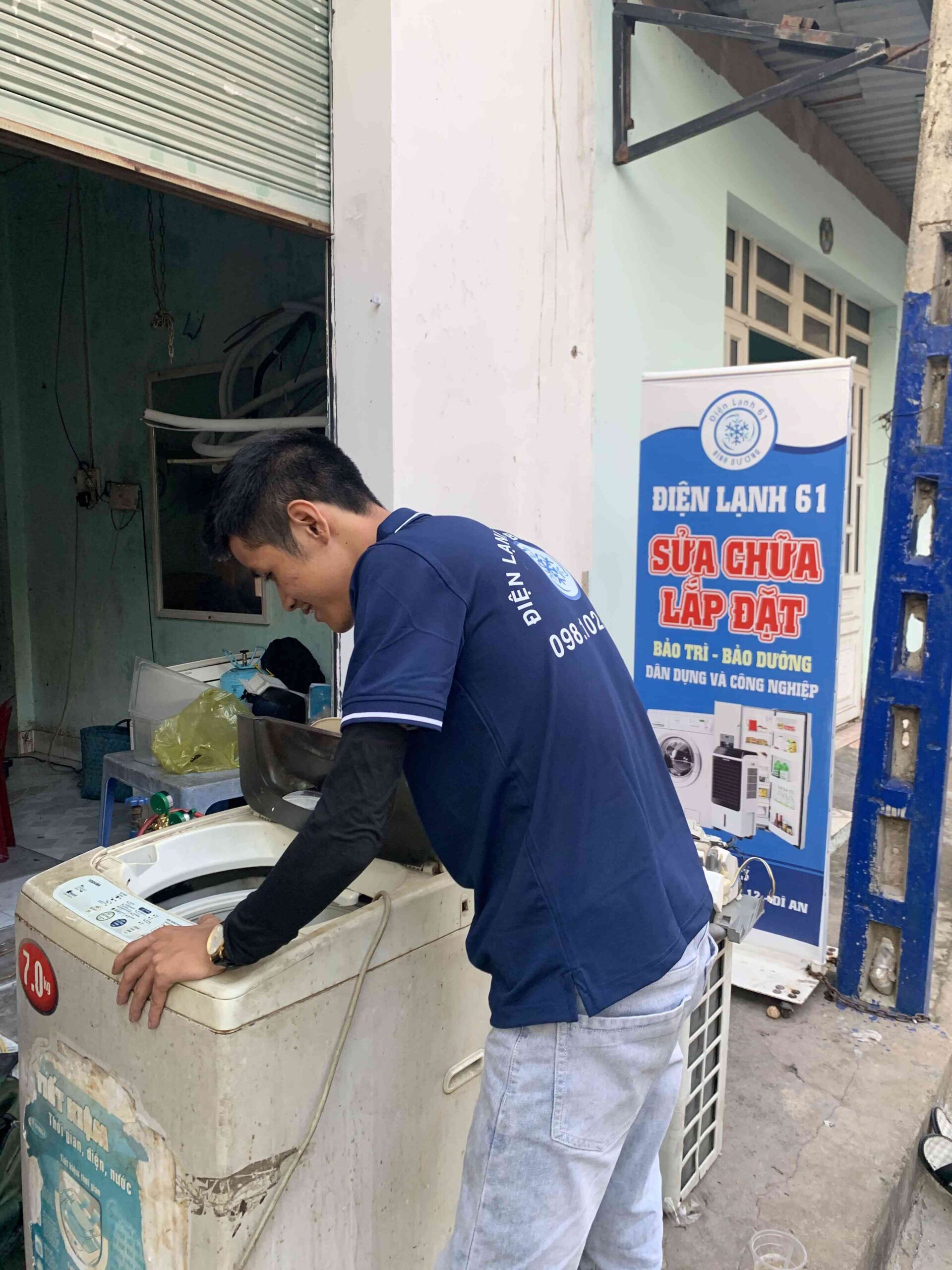 Mang máy giặt về cửa hàng để sửa chữa Mang máy giặt về cửa hàng để sửa chữa