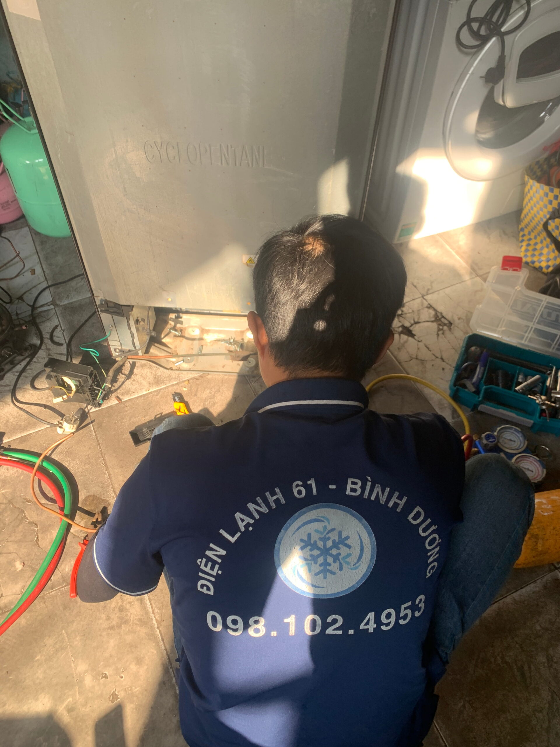 Thợ sửa tủ lạnh tại nhà khu vực Thuận Giao Thuận An Bình Dương