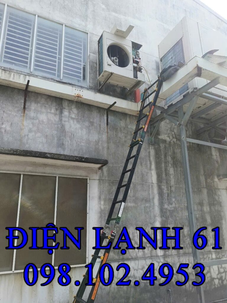 Sửa máy lạnh ở vị trí khó Sửa máy lạnh ở vị trí khó