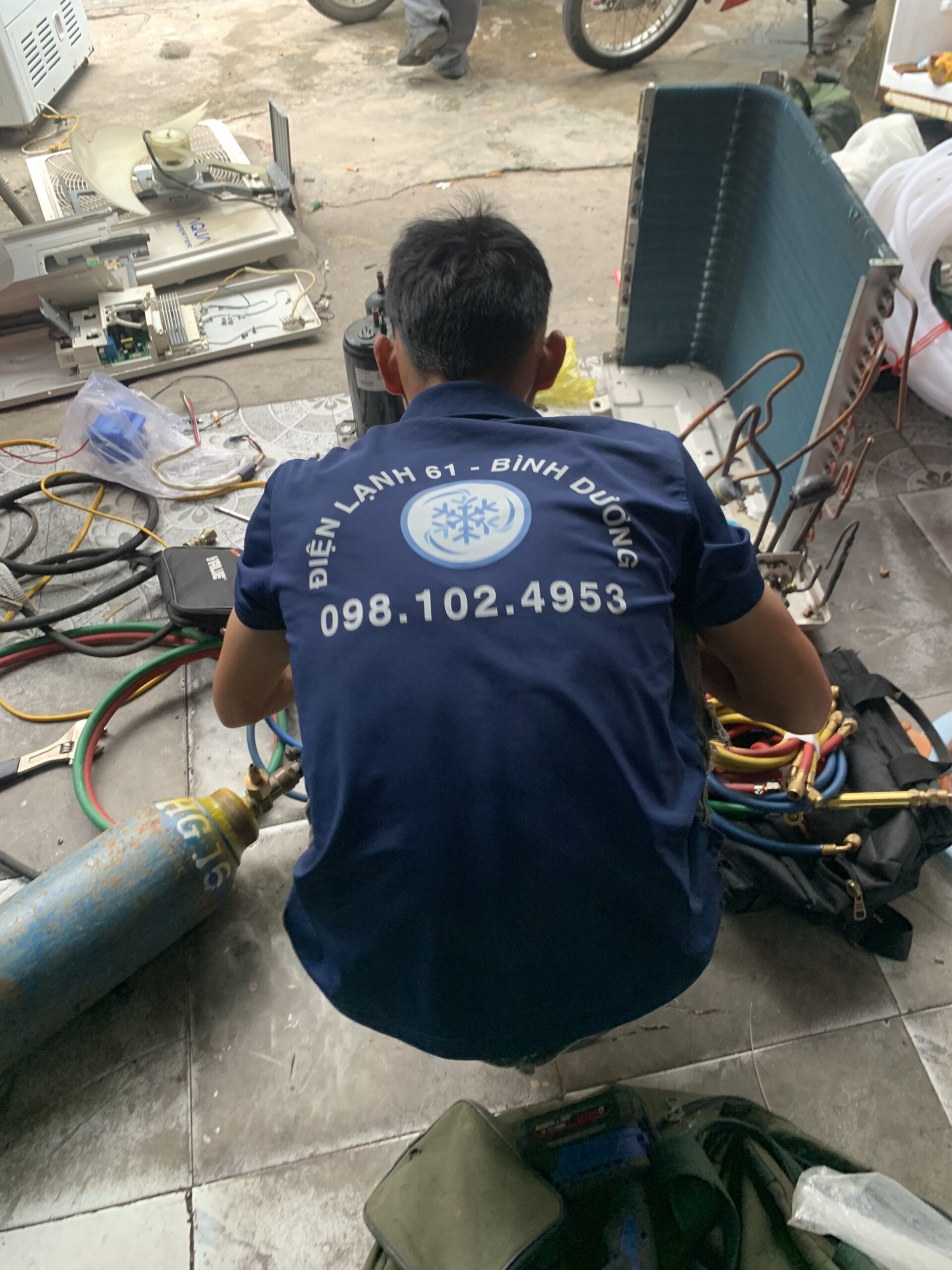 Chuyên sửa chữa, bảo trì máy lạnh công nghiệp, hệ thống Chiller tại các khu công nghiệp Tân Uyên