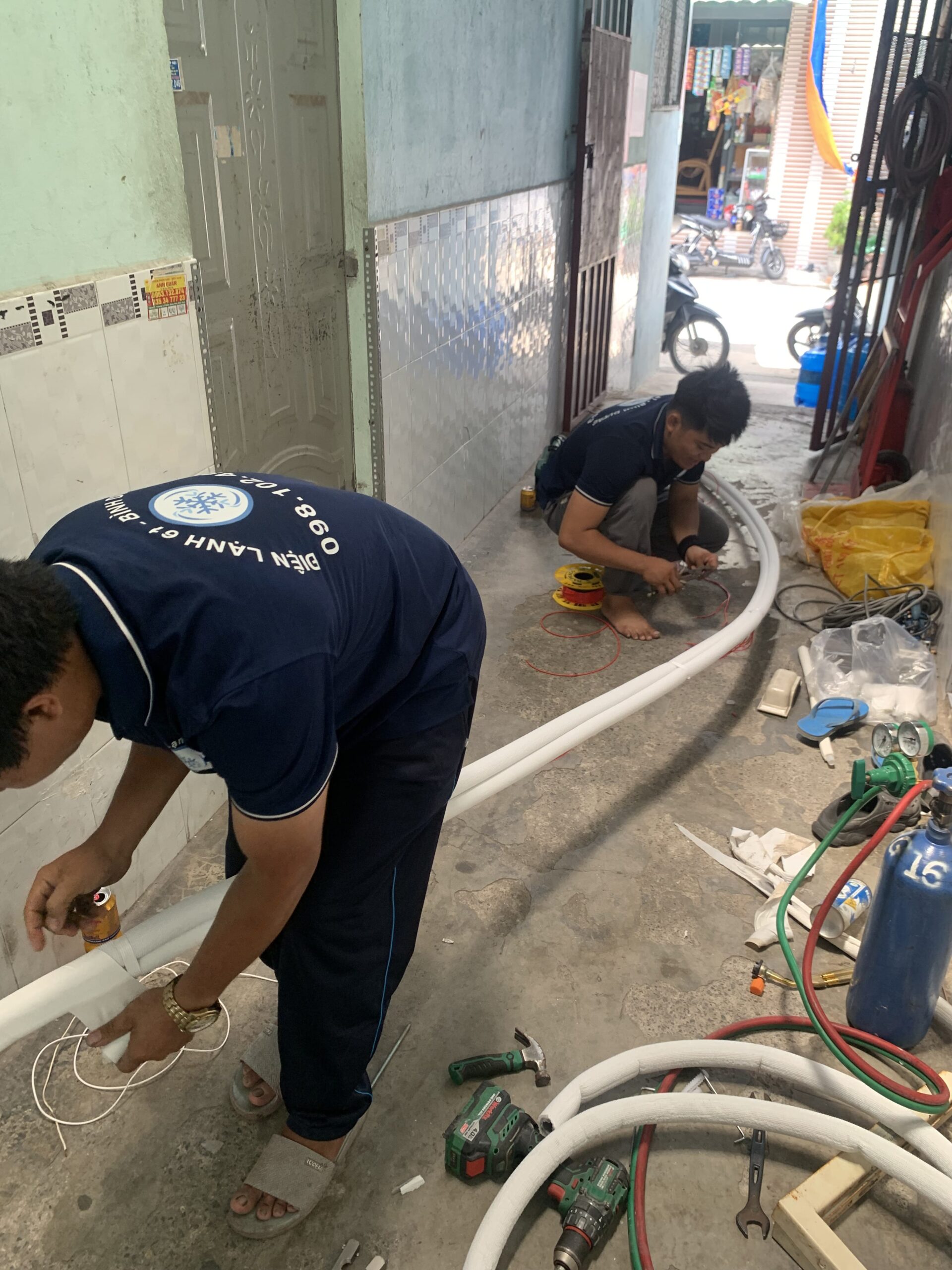Di dời máy lạnh tại Thủ Dầu Một Bình Dương Điện Lạnh 61 Di dời máy lạnh tại Thủ Dầu Một Bình Dương Điện Lạnh 61