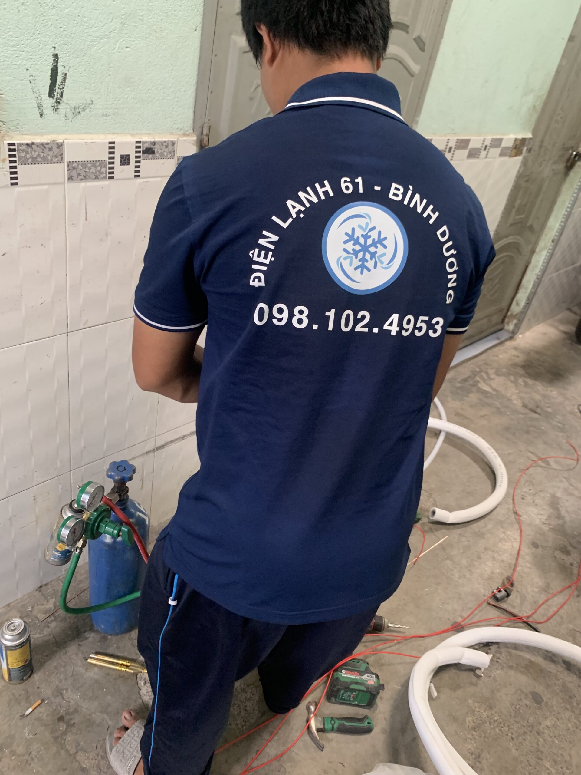 Dịch vụ sửa máy lạnh văn phòng tại Thủ Đức - bảo hành 2 năm