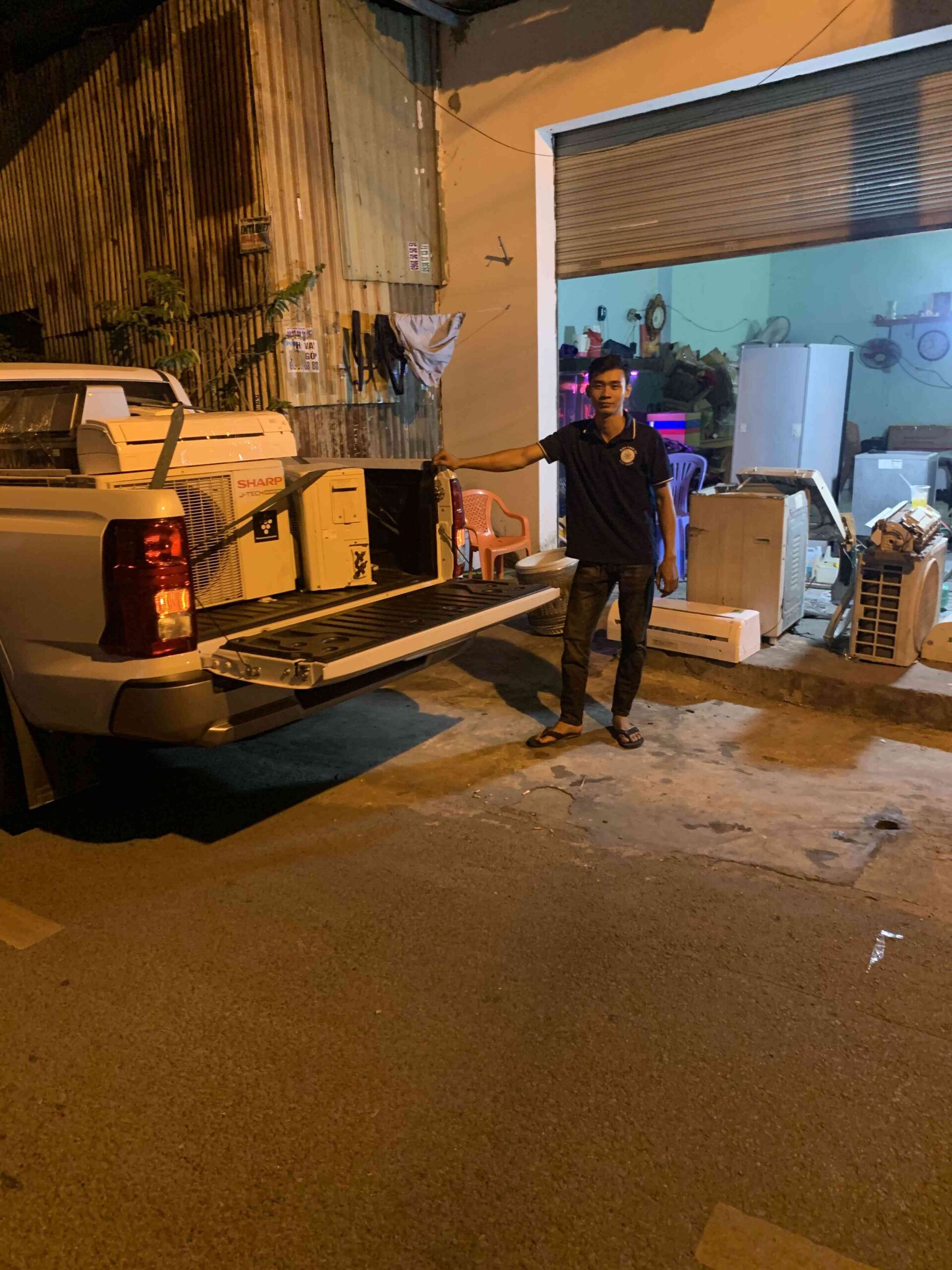 Lắp đặt máy lạnh công ty ở TDM Điện lạnh 61 Lắp đặt máy lạnh công ty ở TDM Điện lạnh 61