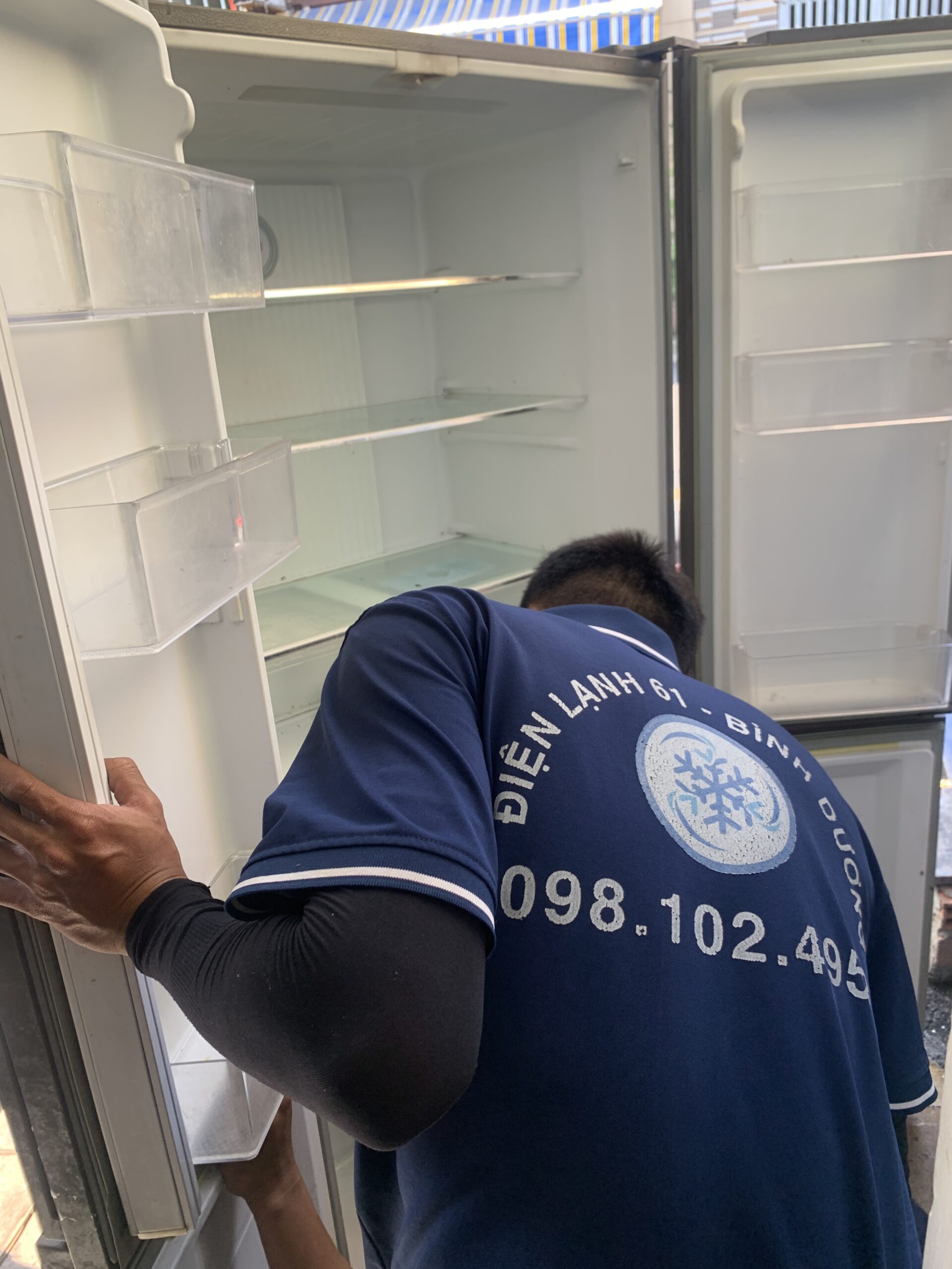 Sửa bo mạch điều khiển tủ lạnh Inverter chuyên nghiệp bởi chuyên gia Điện Lạnh 61