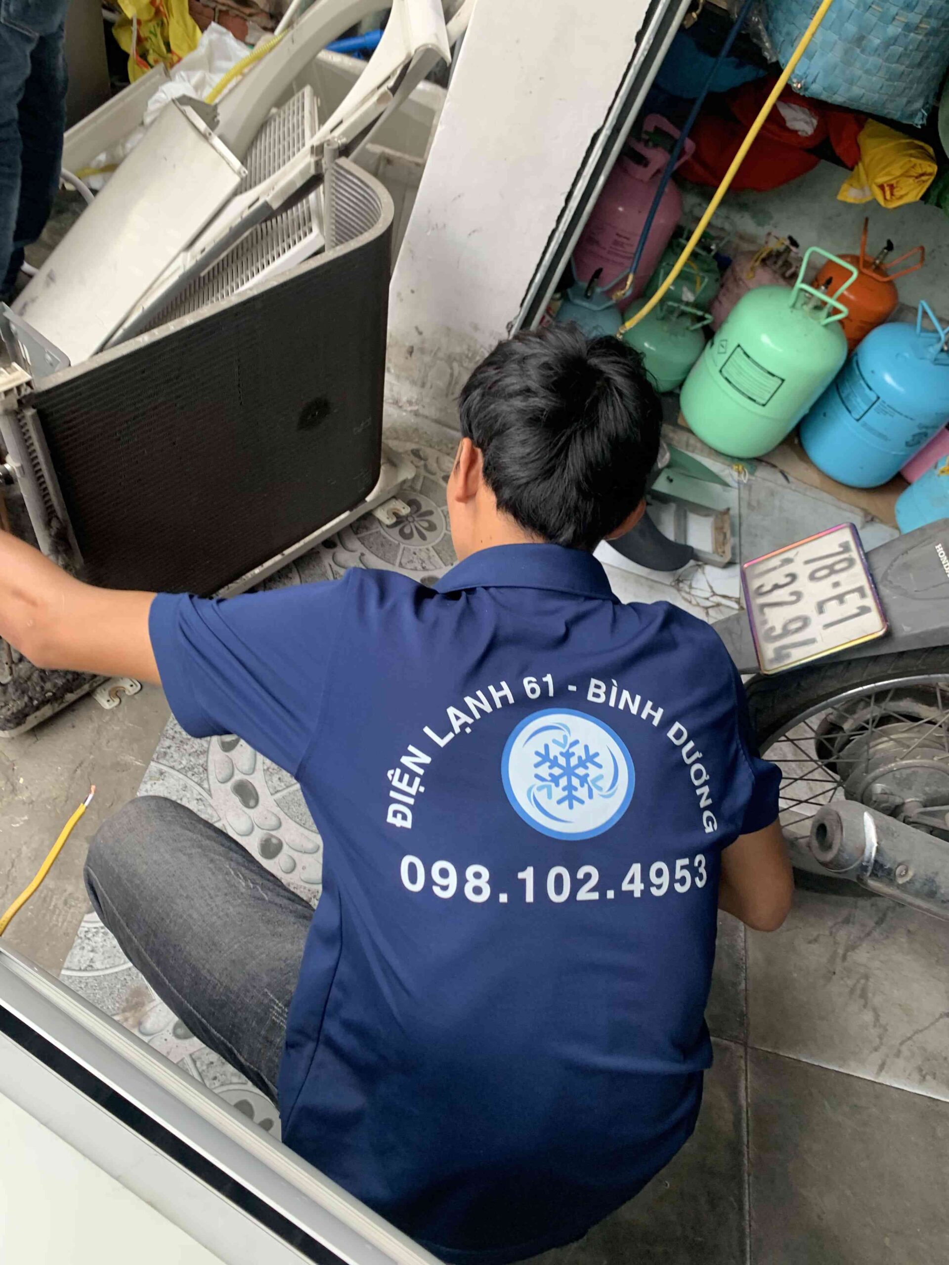 Sửa dàn lạnh của máy lạnh Bình Dương