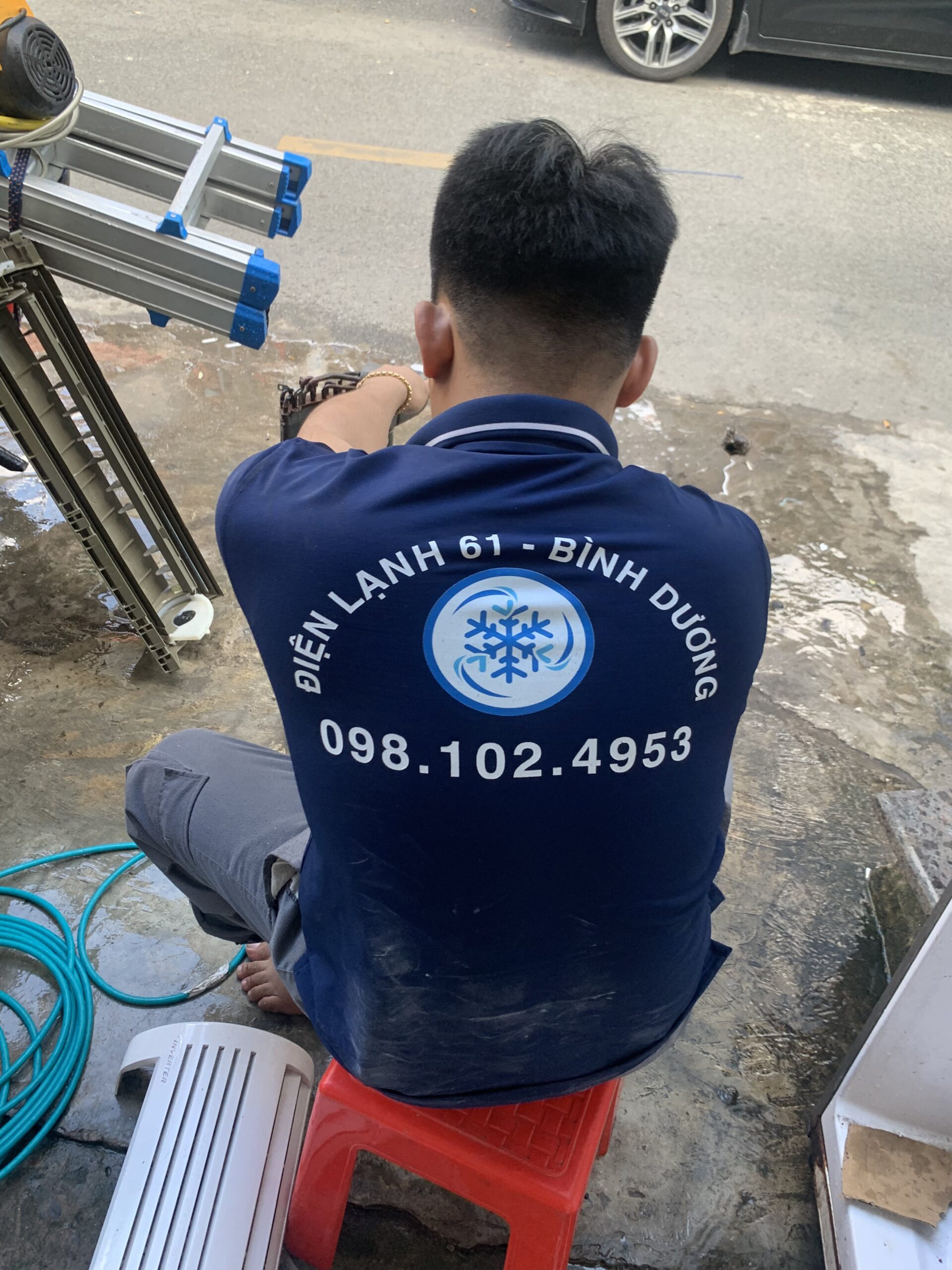 Sửa máy lạnh tại nhà Thủ Dầu Một Điện lạnh 61
