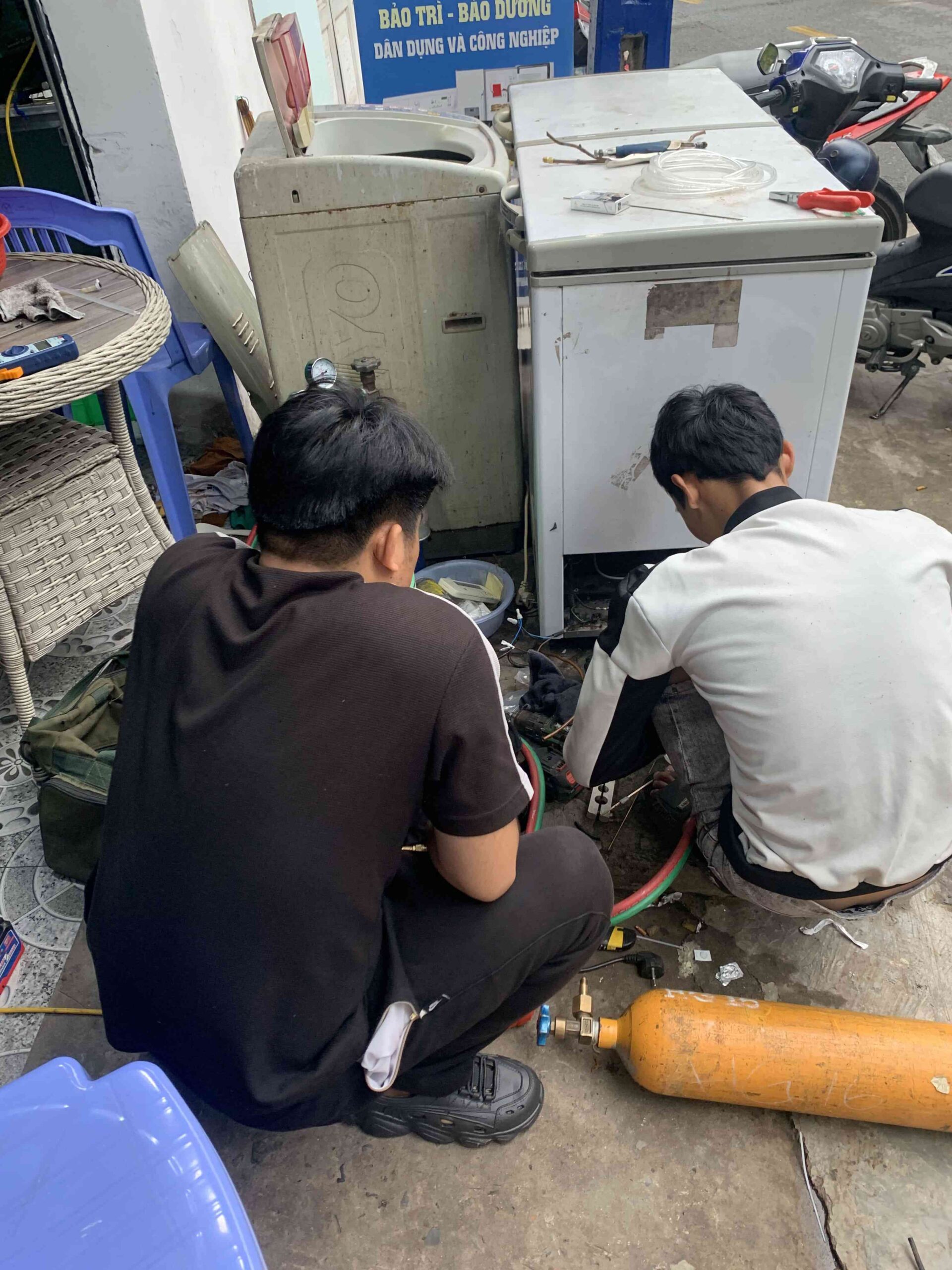 Sửa tủ đông tại Thủ Dầu Một chuyên nghiệp giá rẻ Sửa tủ đông tại Thủ Dầu Một chuyên nghiệp giá rẻ