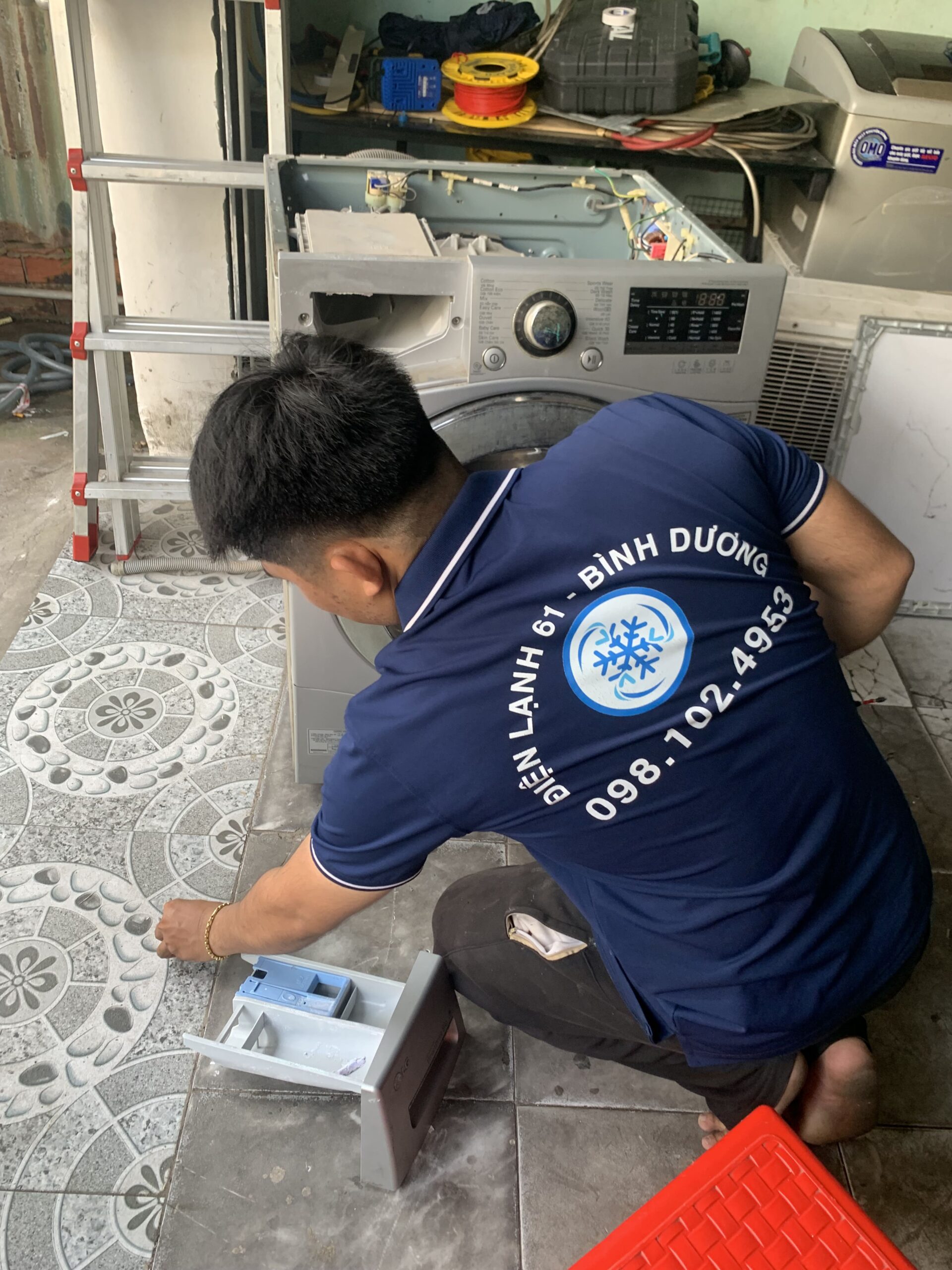 Thay thế linh kiện máy giặt chính hãng
