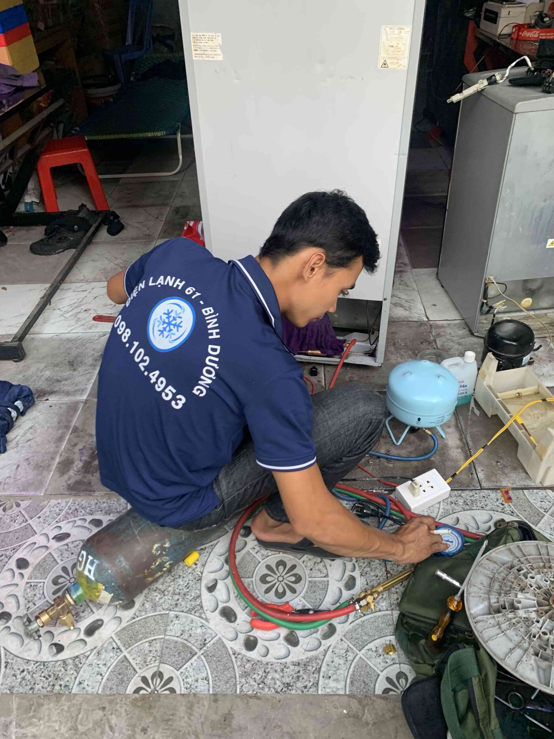 Thay thế linh kiện tủ lạnh chính hãng Tại Tân Uyên Thay thế linh kiện tủ lạnh chính hãng Tại Tân Uyên