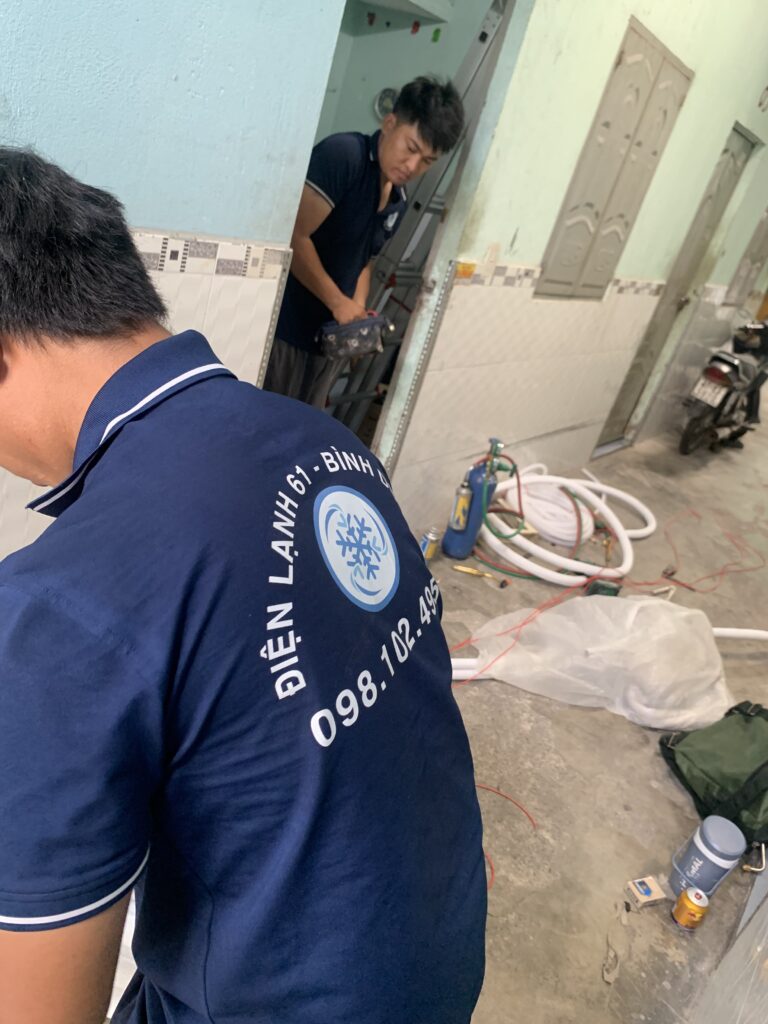 Ve-sinh-may-lanh-tai-Thu-Dau-Mot-bang-trang-thiet-bi-hien-dai-dam-bao-sach-sau Vệ sinh máy lạnh tại Thủ Dầu Một bằng trang thiết bị hiện đại, đảm bảo sạch sâu