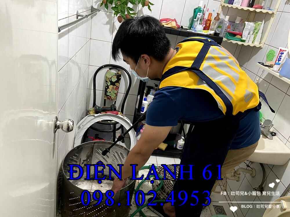 Có nên tự vệ sinh máy giặt hay không Có nên tự vệ sinh máy giặt hay không