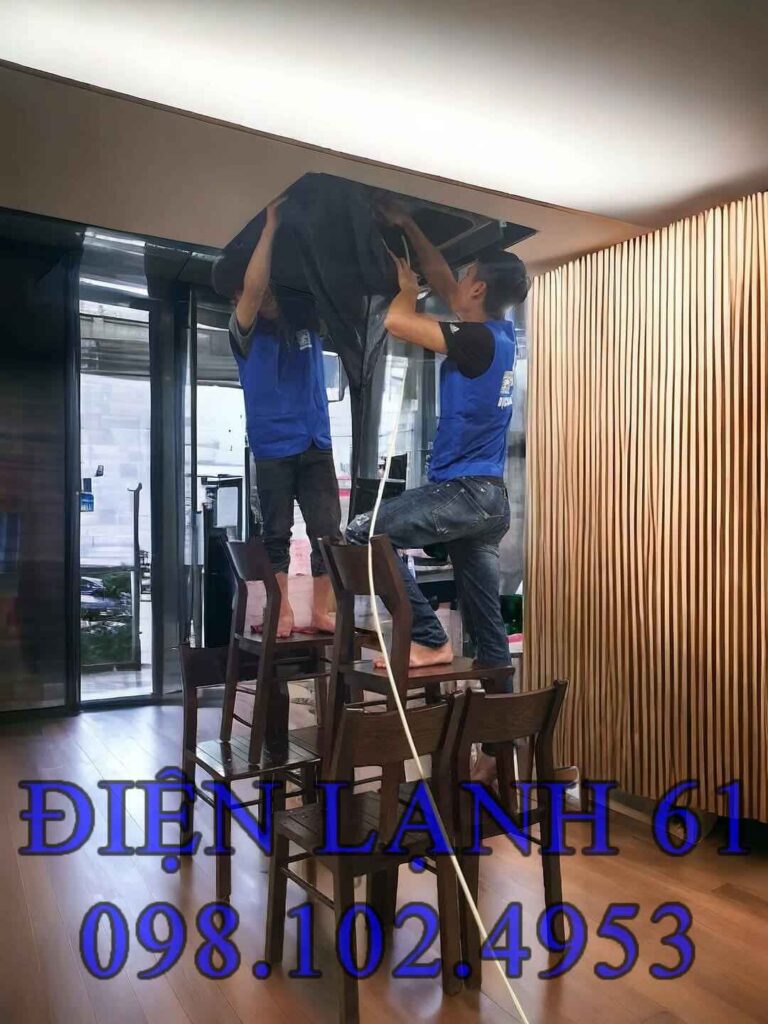 Vệ sinh máy lạnh âm trần TDM Vệ sinh máy lạnh âm trần TDM