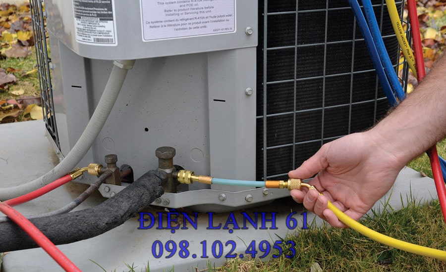 Bơm gas R32 cho máy lạnh Inverter công nghệ mới Bơm gas R32 cho máy lạnh Inverter công nghệ mới