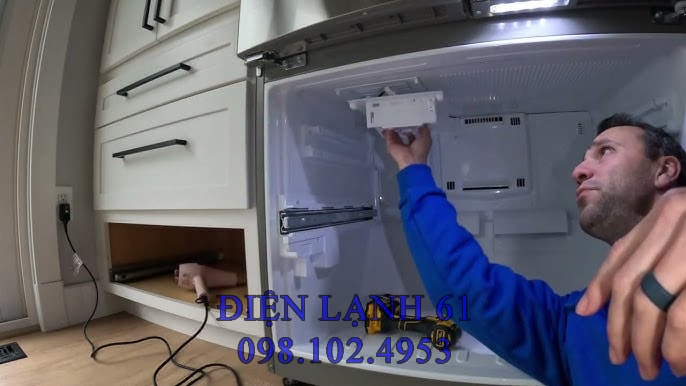 Khắc phục tủ lạnh bị rò rỉ điện Khắc phục tủ lạnh bị rò rỉ điện