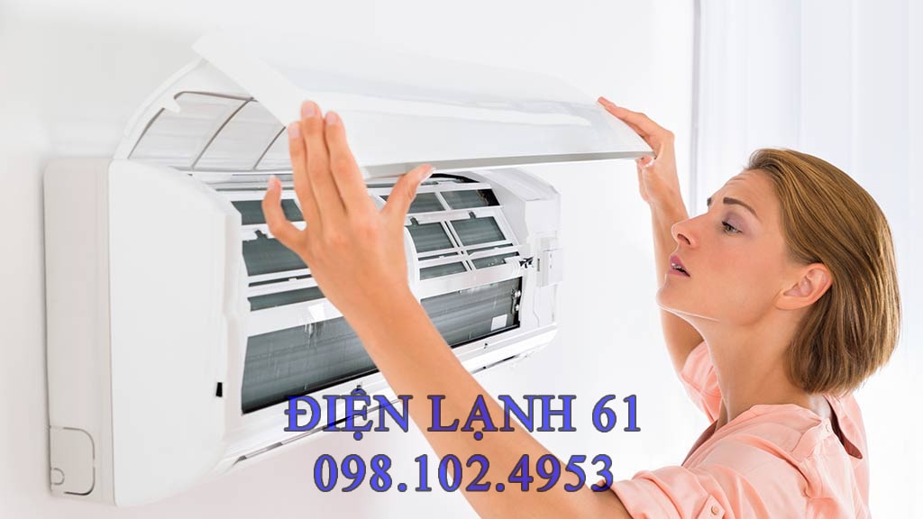 Kiểm tra ống thoát nước máy lạnh để tránh tắc nghẽn Kiểm tra ống thoát nước máy lạnh để tránh tắc nghẽn