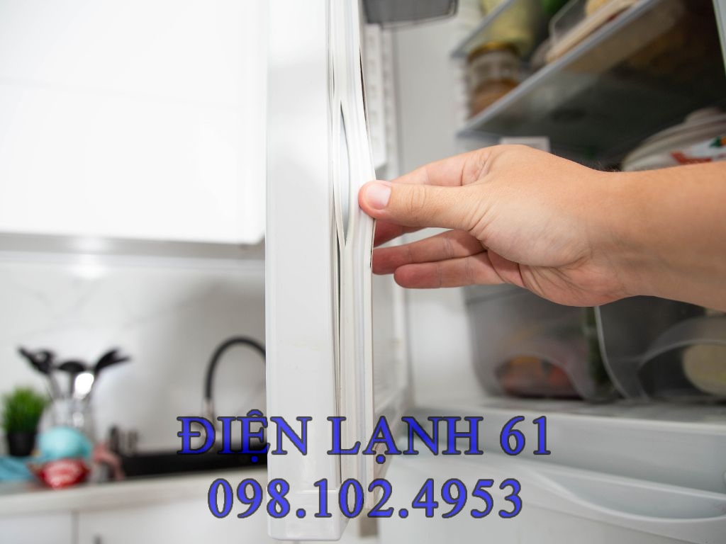 Lỗi tủ lạnh chạy liên tục nhưng không đông đá Lỗi tủ lạnh chạy liên tục nhưng không đông đá