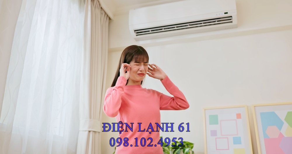 Máy lạnh kêu to bất thường