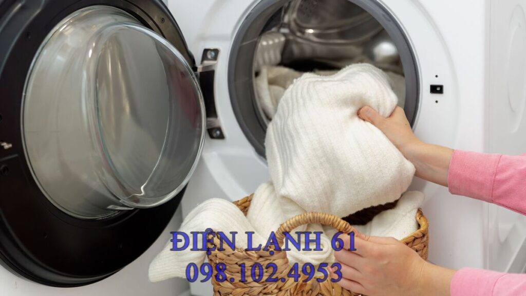 Máy giặt lồng ngang hiện đại giúp tiết kiệm nước Máy giặt lồng ngang hiện đại giúp tiết kiệm nước