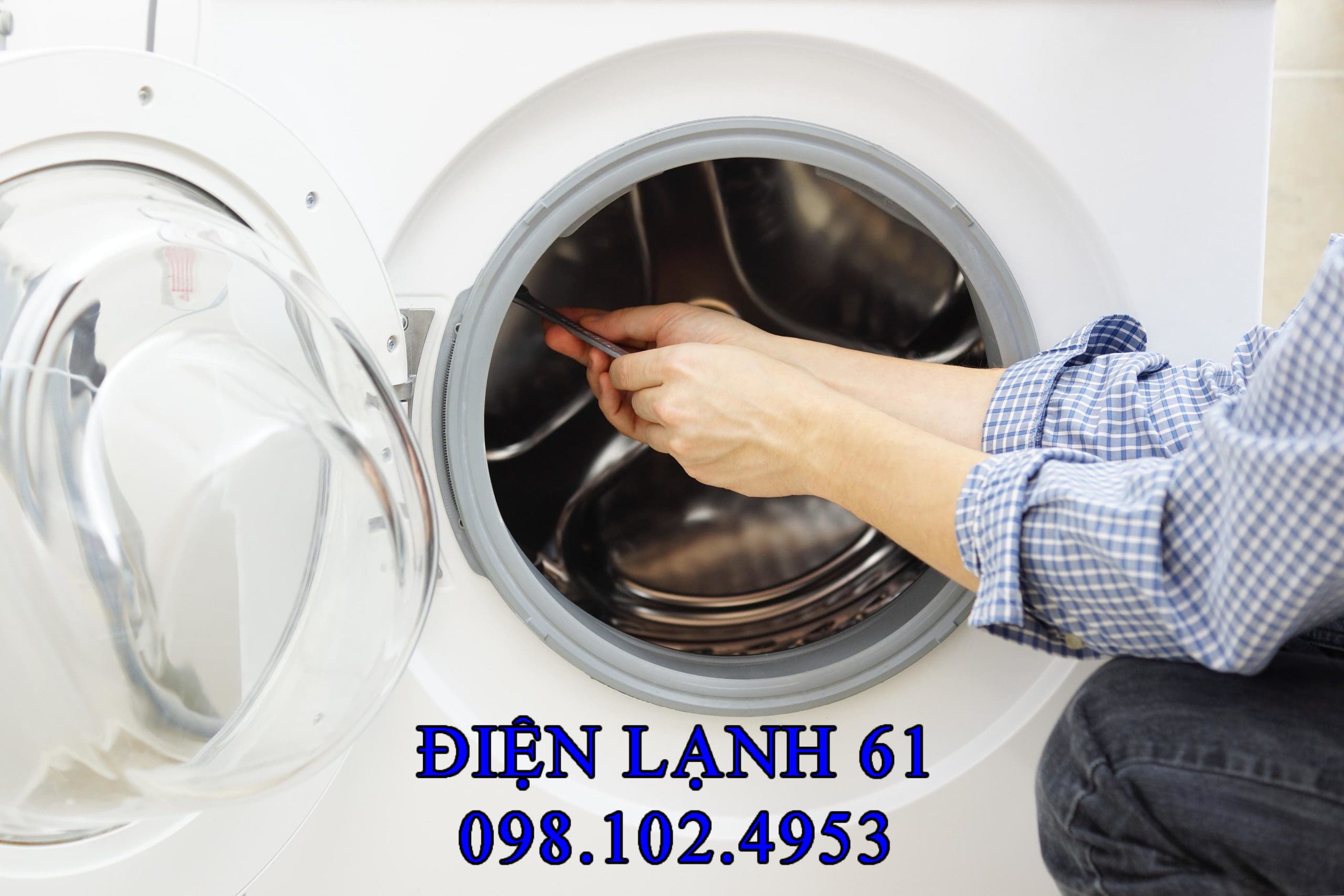 Tắt nguồn điện và khóa van cấp nước máy giặt trước khi sửa