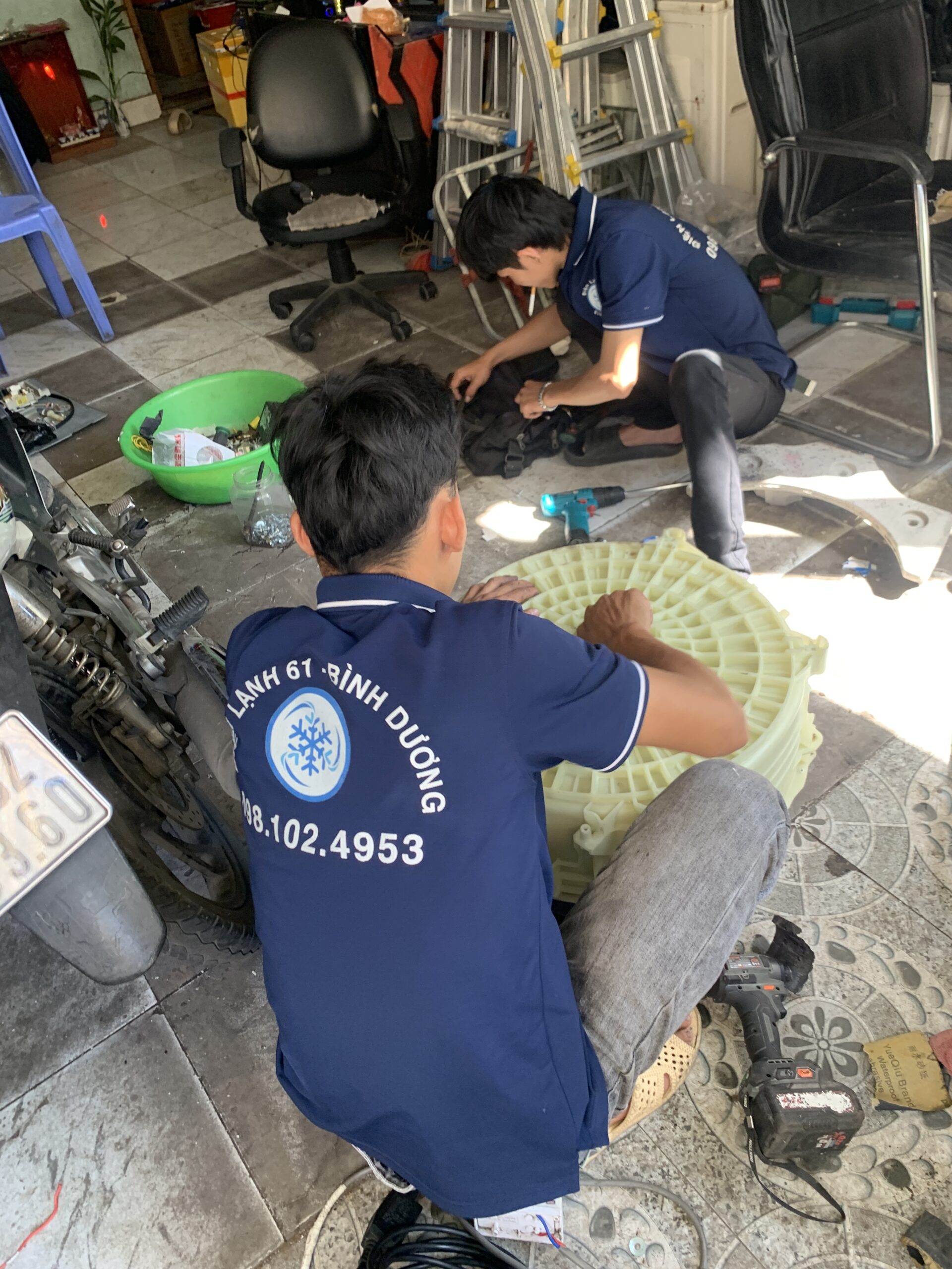 Dich-vu-sua-may-giat-nhanh-chong-cho-khach-hang-lam-viec-tai-KCN-Tan-Dong-Hiep-A-B Dịch vụ sửa máy giặt nhanh chóng cho khách hàng làm việc tại KCN Tân Đông Hiệp A, B.