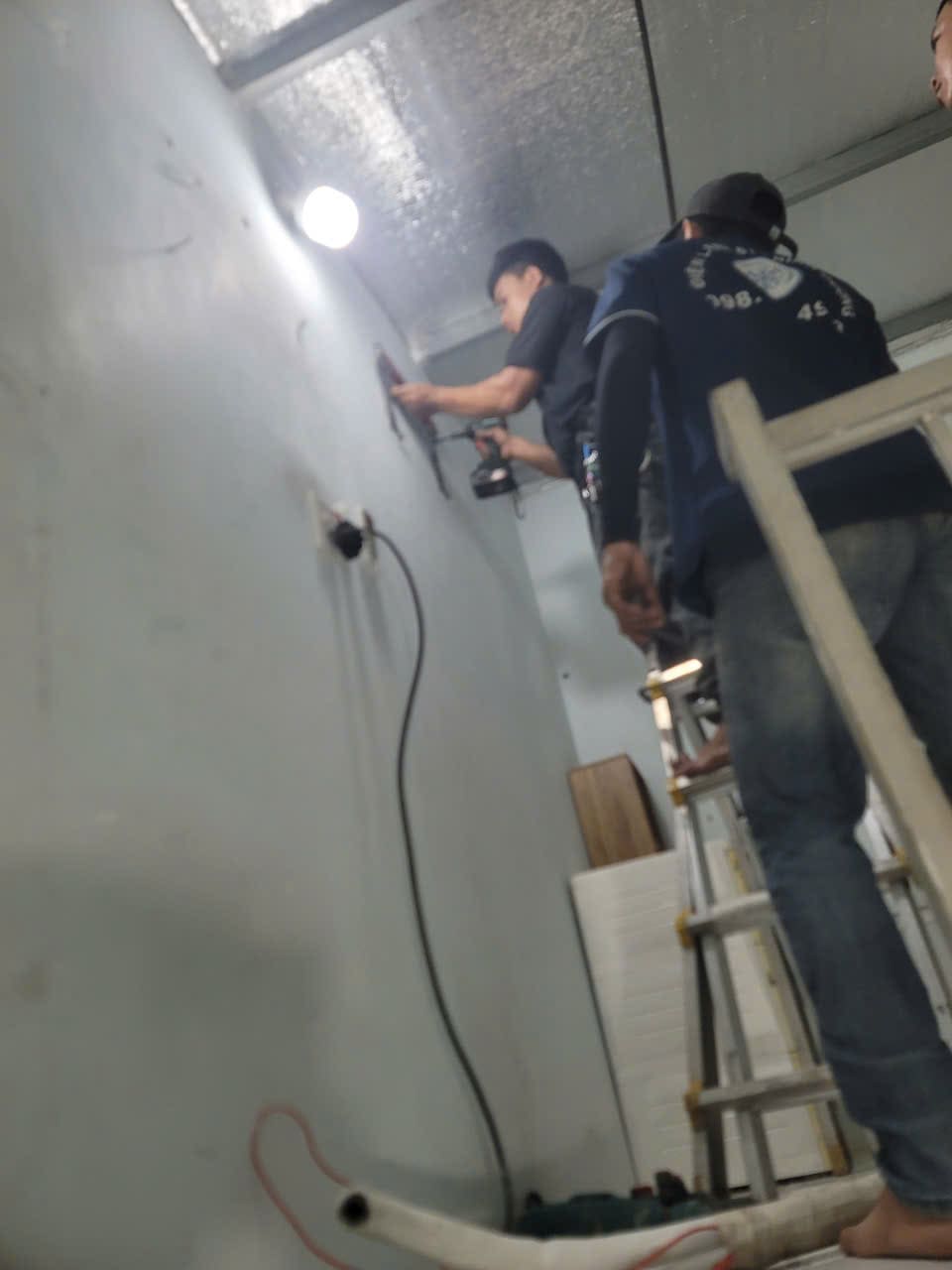 Dich-vu-sua-may-lanh-Tan-Dong-Hiep-uy-tin-co-mat-nhanh-sau-30-phut-goi Dịch vụ sửa máy lạnh Tân Đông Hiệp uy tín, có mặt nhanh sau 30 phút gọi.