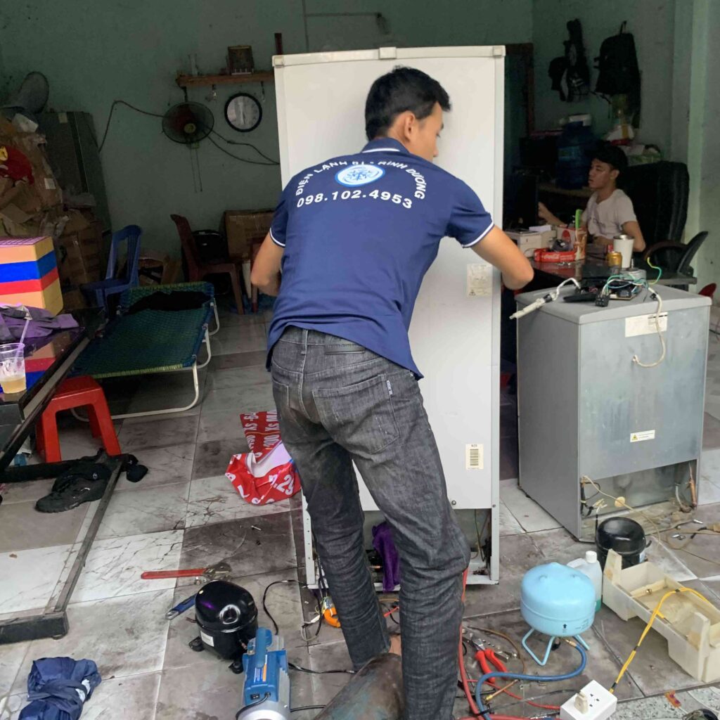 Sửa tủ lạnh Đông Hòa không lạnh - Dịch vụ tận nơi nhanh chóng
