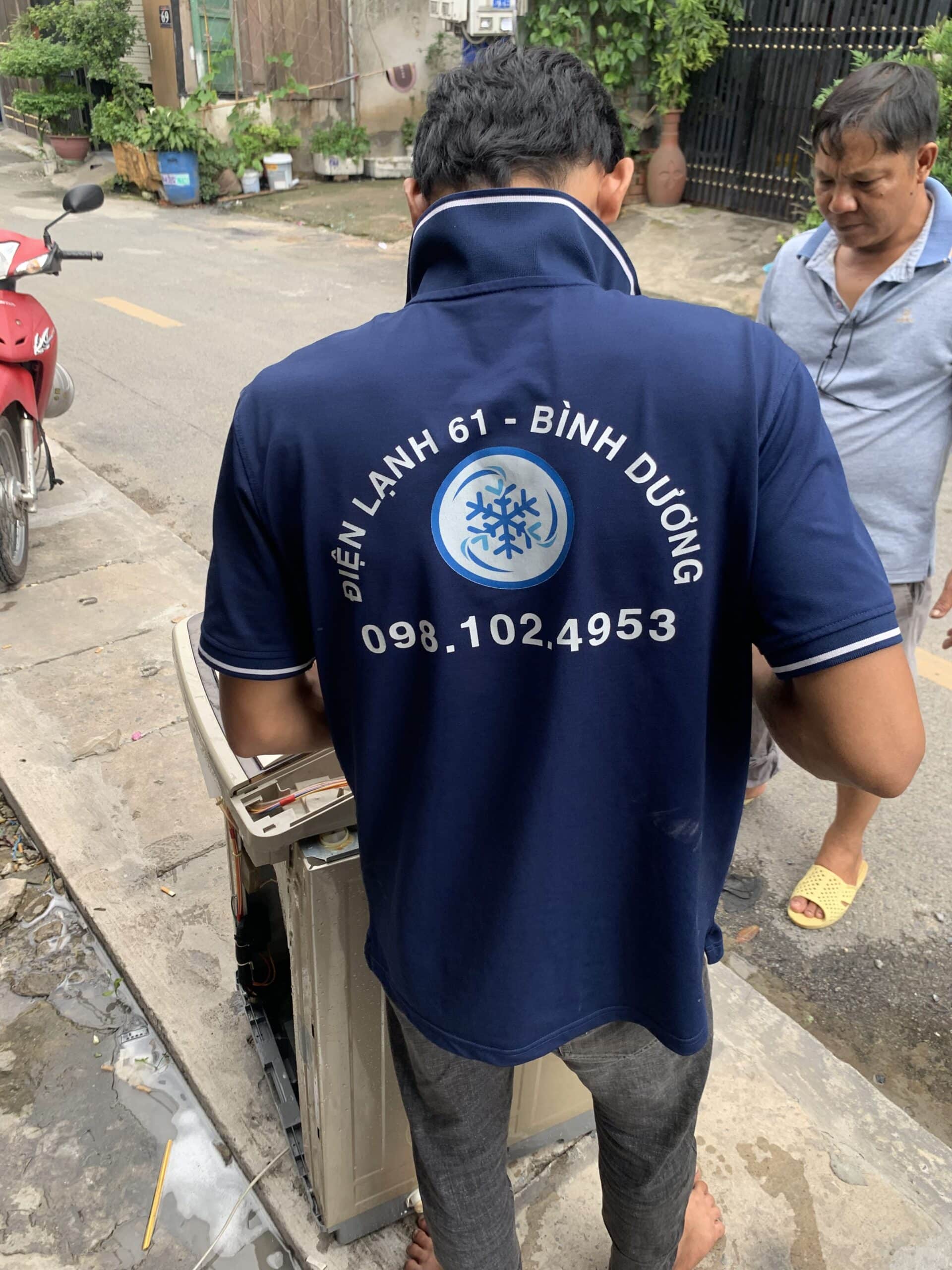 Đội ngũ thợ sửa chữa vệ sinh máy giặt uy tín tại Điện Lạnh 61 phục vụ khu vực Bình Dương