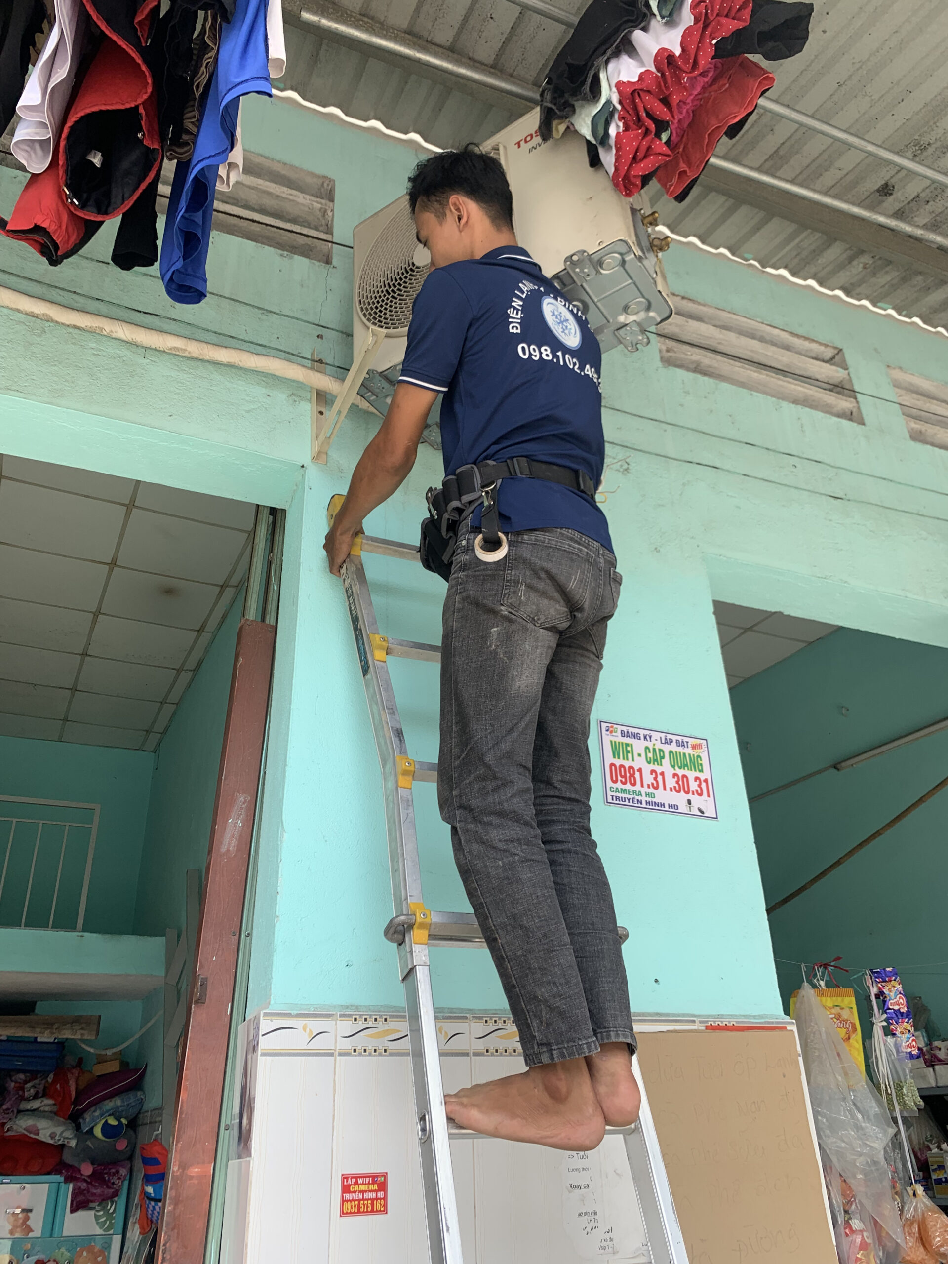 Điện Lạnh 61 phục vụ tại cầu vượt Linh Xuân cho khách hàng có nhu cầu di dời máy lạnh