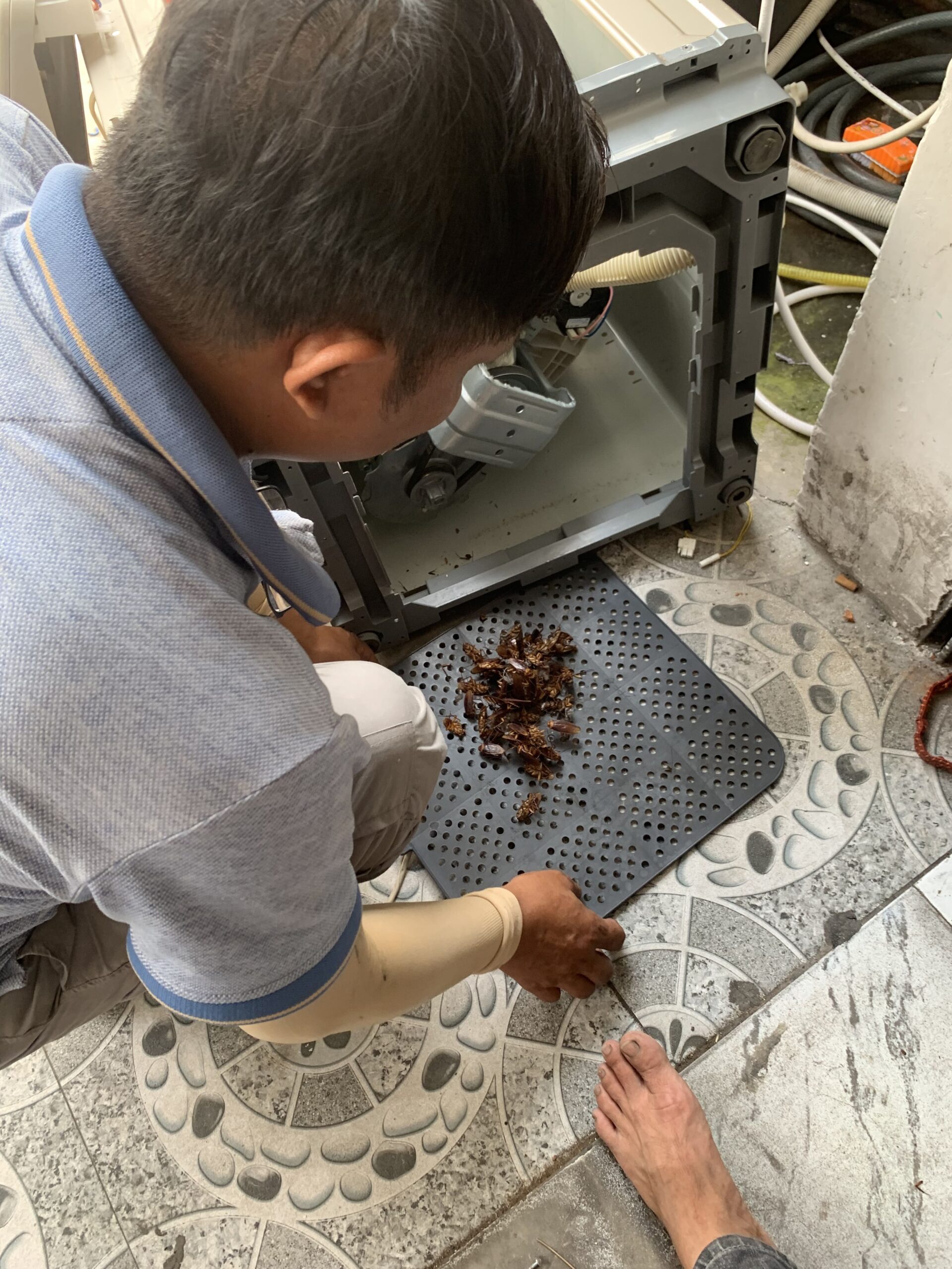 Loại bỏ hoàn toàn mùi hôi và vi khuẩn khỏi lồng máy giặt.