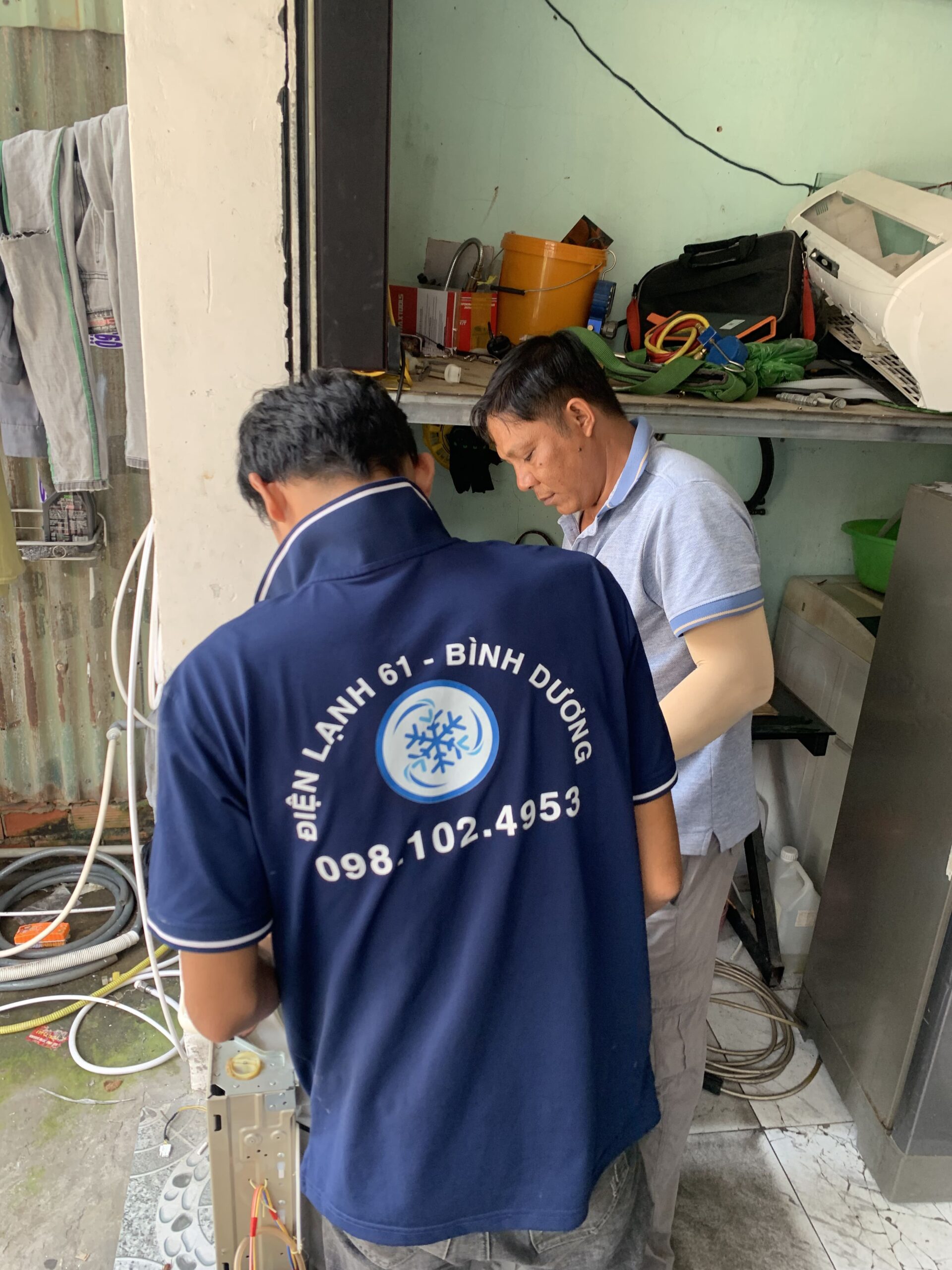 Sửa máy giặt cửa ngang hãng Electrolux tại khu vực Linh Xuân.