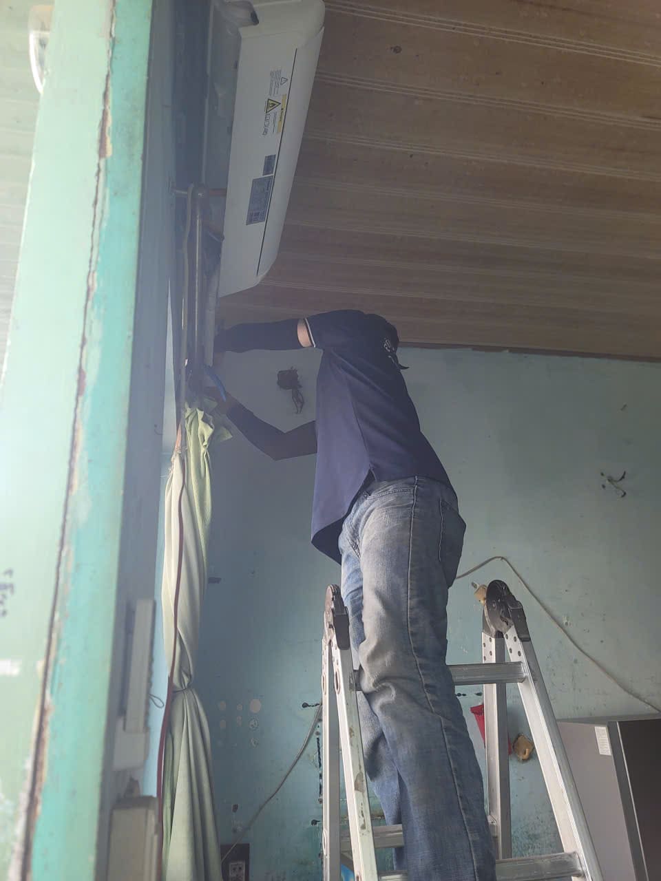 Tháo Lắp Máy Lạnh Phú Lợi - An Toàn, Thẩm Mỹ, Giá Tốt | Điện Lạnh 61