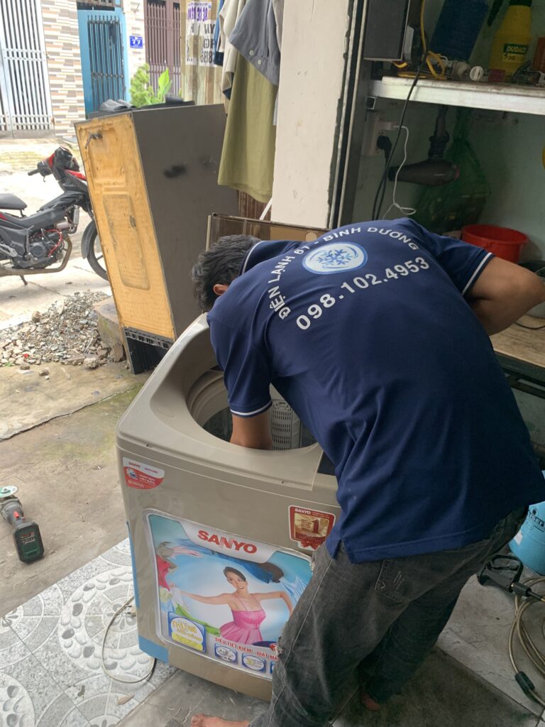 Thợ Điện Lạnh 61 sửa máy giặt tại nhà Linh Xuân Thủ Đức