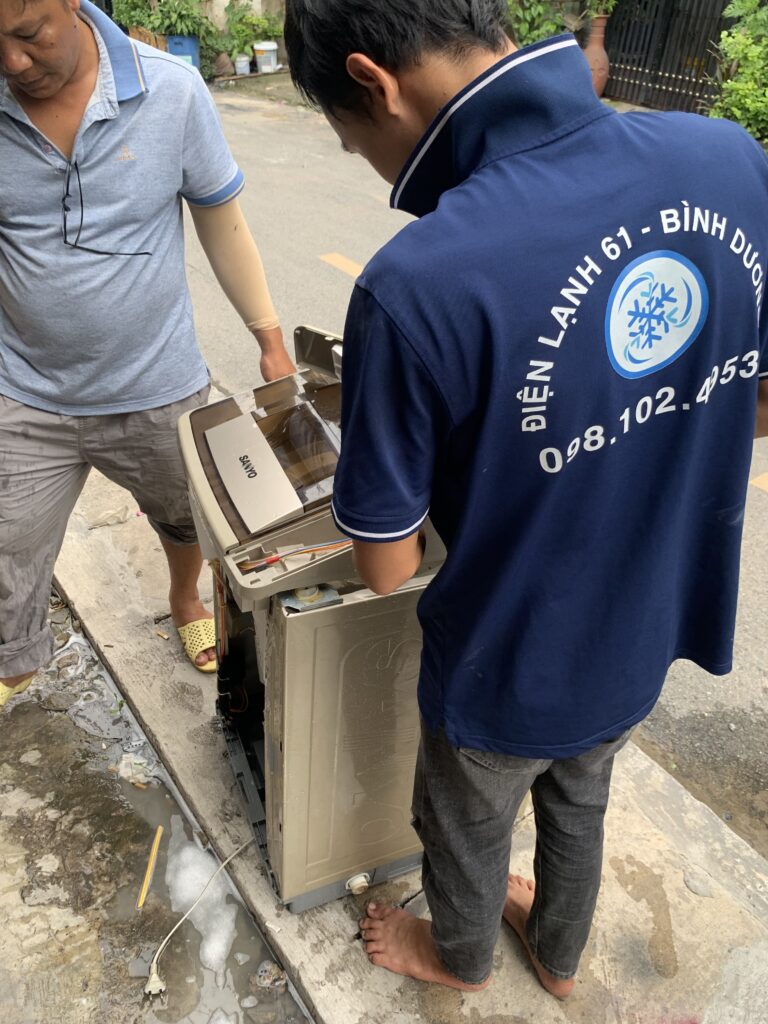 Vệ Sinh Máy Giặt Phú Lợi Tại Nhà, Uy Tín [Có Mặt Sau 15 Phút]