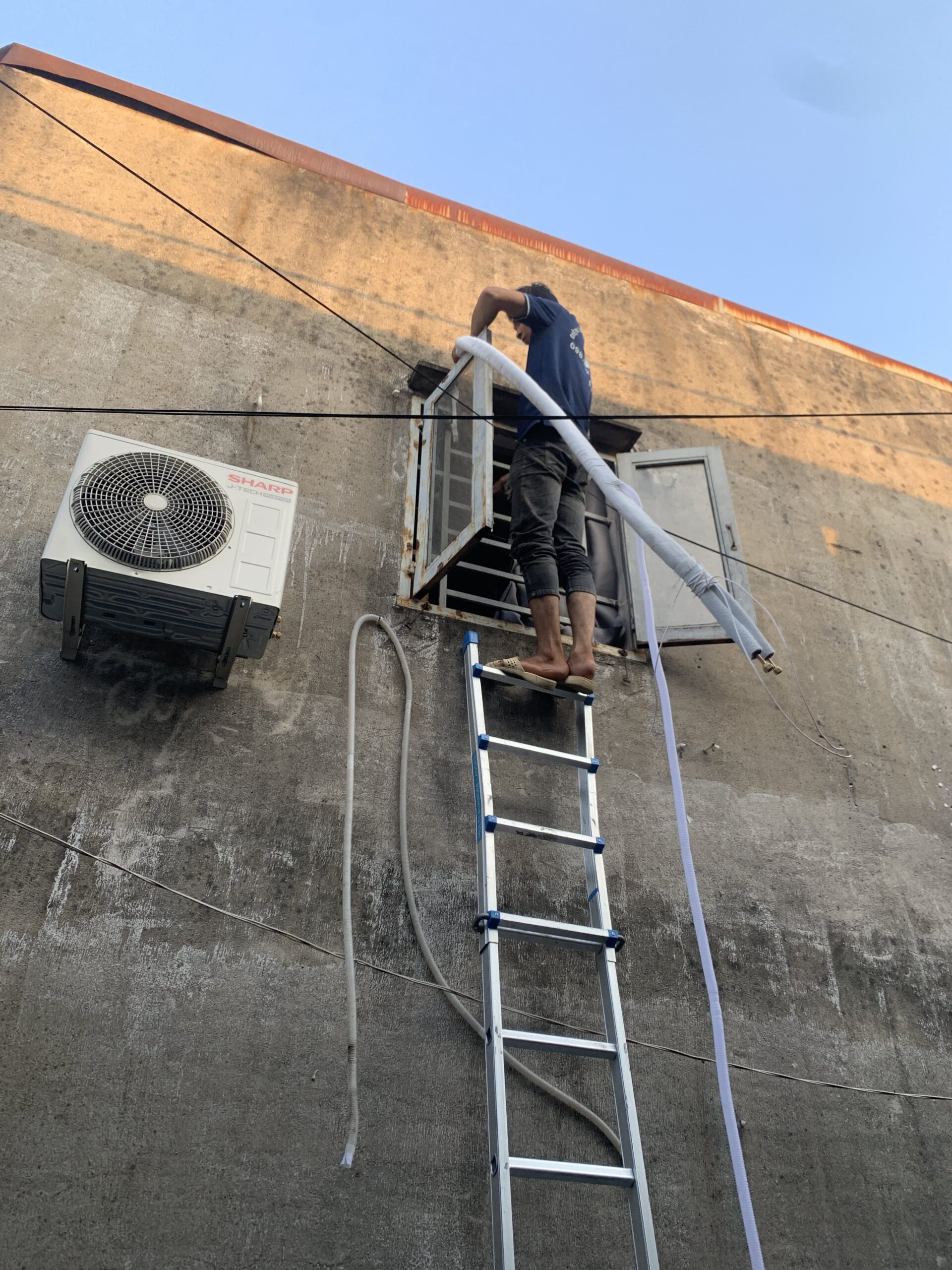 Dịch vụ di dời máy lạnh tại An Phú giá rẻ hỗ trợ vận chuyển tận nơi trong 30 phút