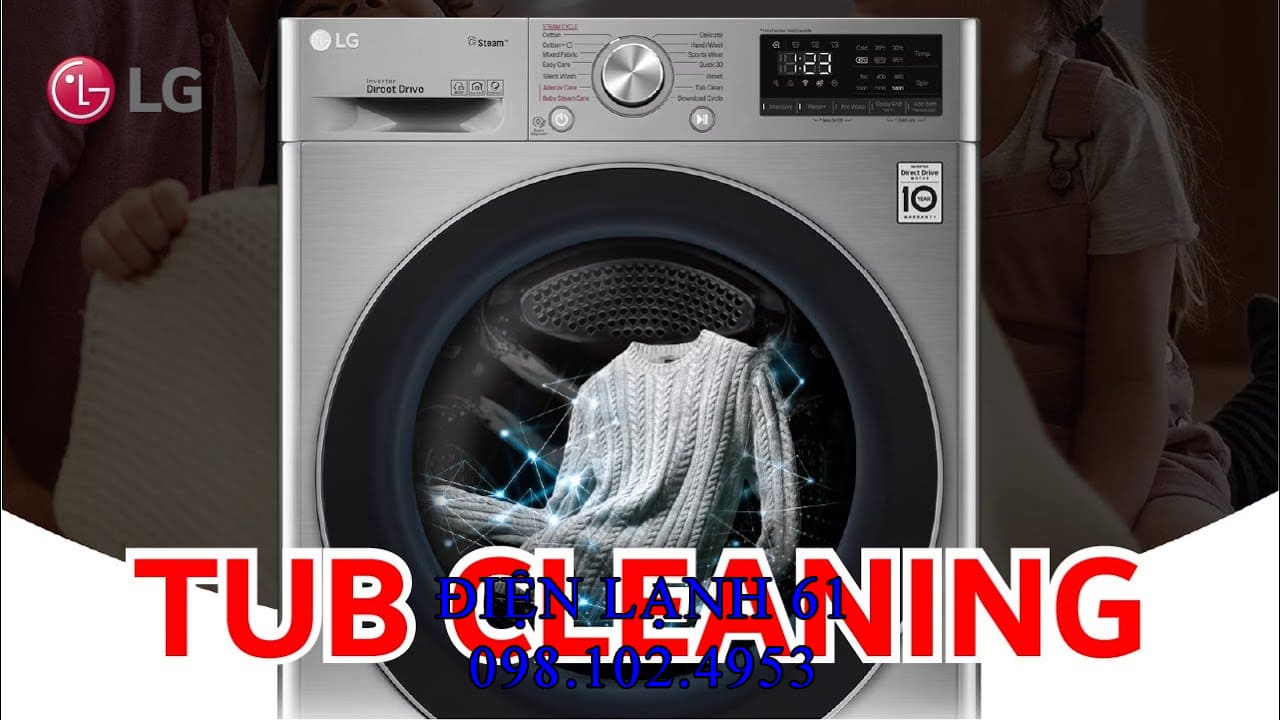 Bảng điều khiển máy giặt LG hiển thị chế độ vệ sinh lồng giặt tự động (Tub Clean) đang được chọn.