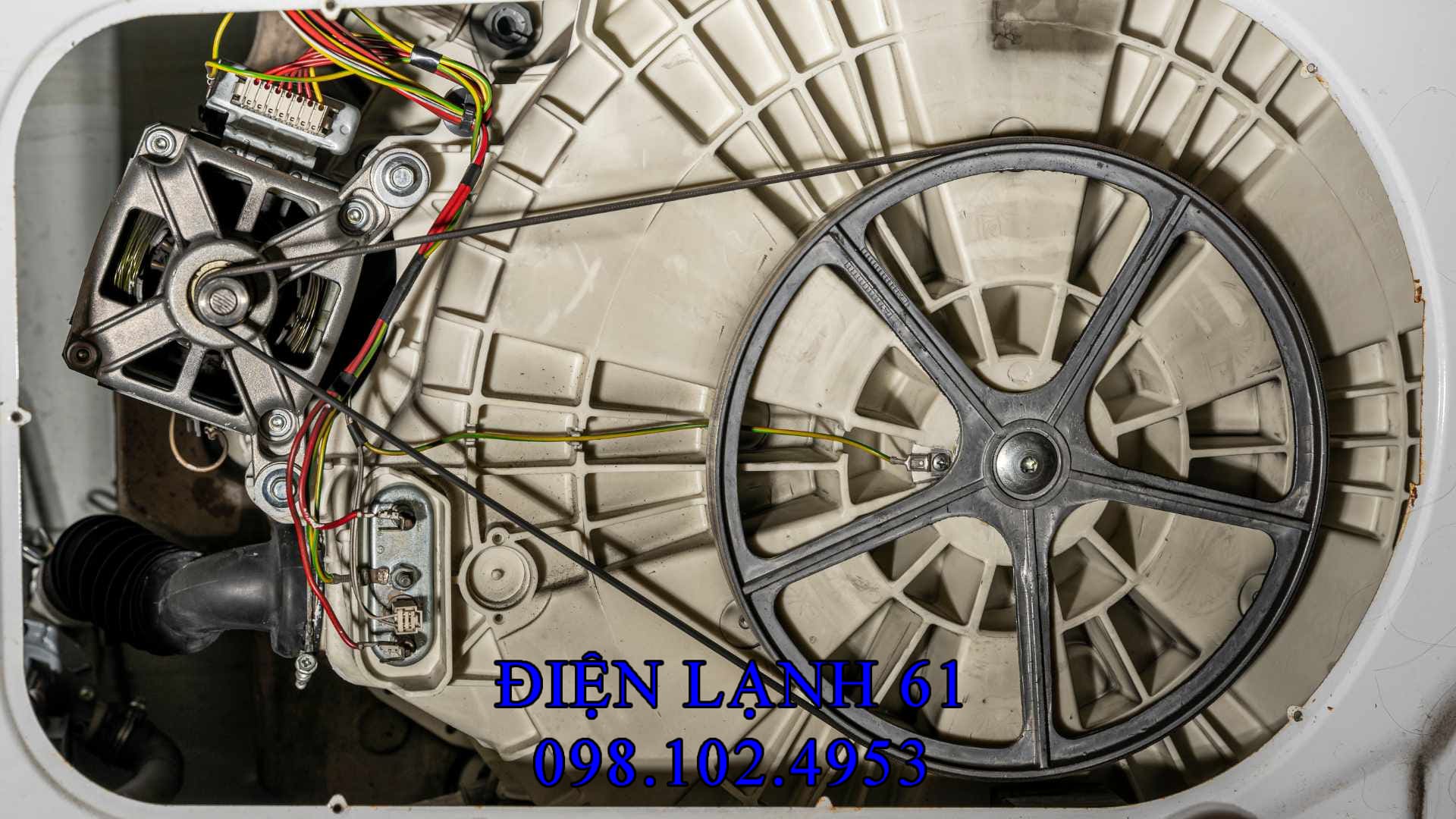 Hướng dẫn lắp dây curoa máy giặt an toàn