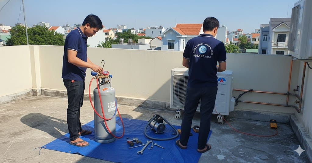 Dịch vụ bơm gas máy lạnh Thủ Dầu Một chuyên nghiệp của Điện Lạnh 61