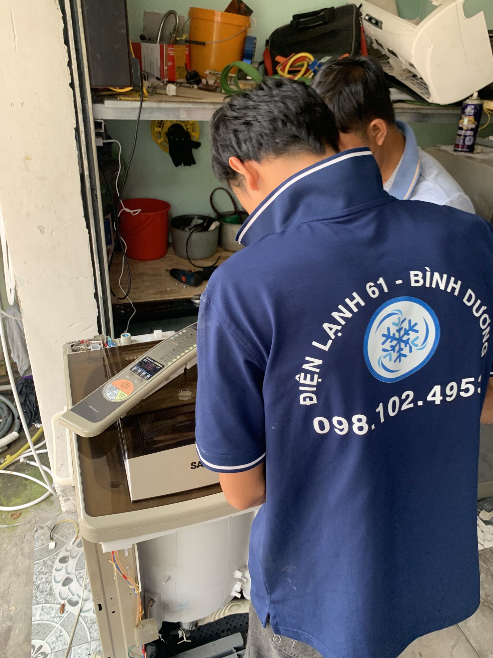 Sửa máy giặt cửa trên tại nhà Biên Hòa