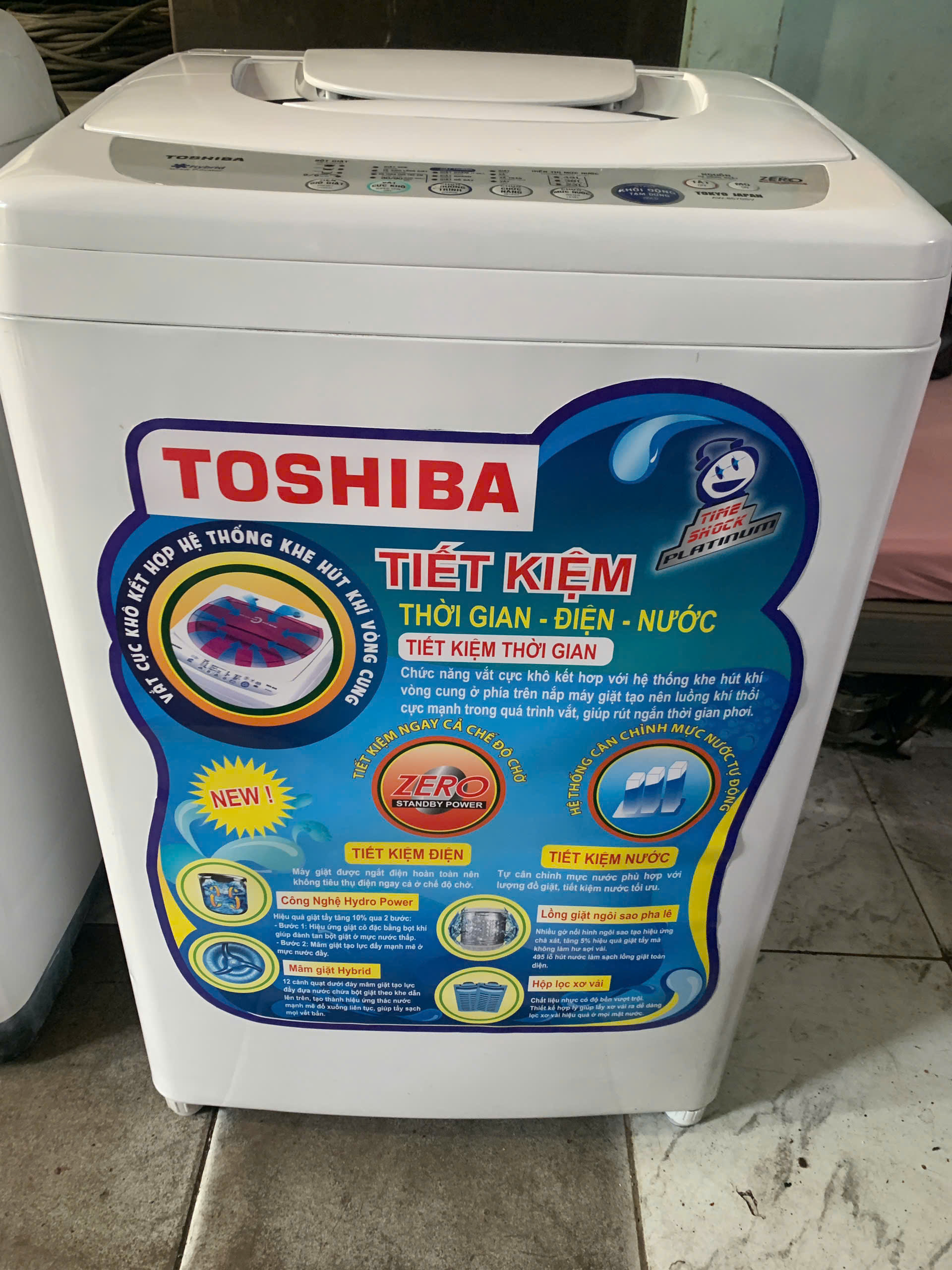 Hình ảnh thực tế trước và sau khi vệ sinh máy giặt tại Dĩ An của Điện Lạnh 61.