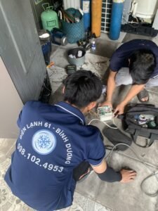 Thay block tủ lạnh cho khách hàng ở Dĩ An
